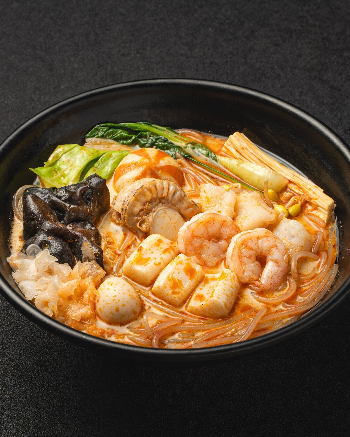 🦐 海鮮の旨みを、一杯に